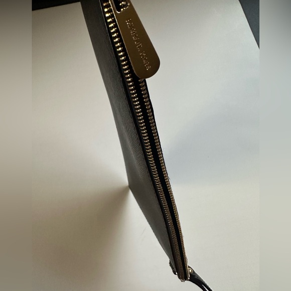 Michael Kors Black Suede & Leather Jet Set Wristlet/Wallet NWT 10” x 6” - Picture 3 of 8